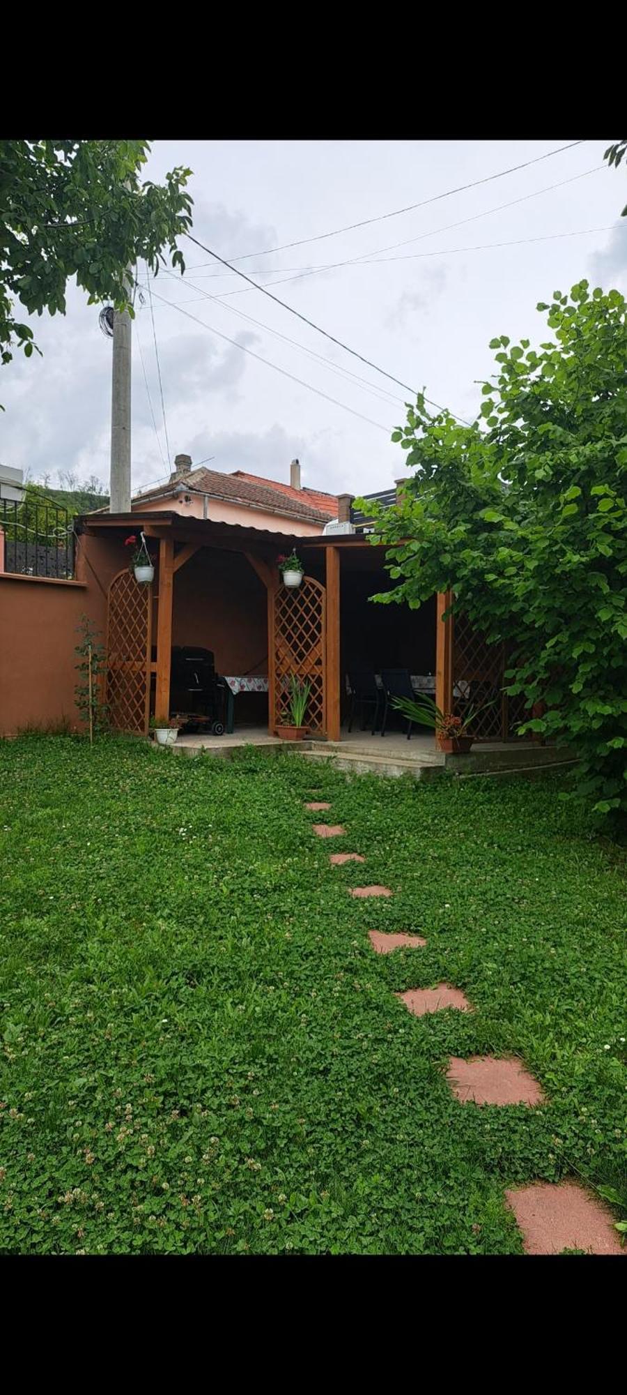ホテル Casa Liana オラデア エクステリア 写真